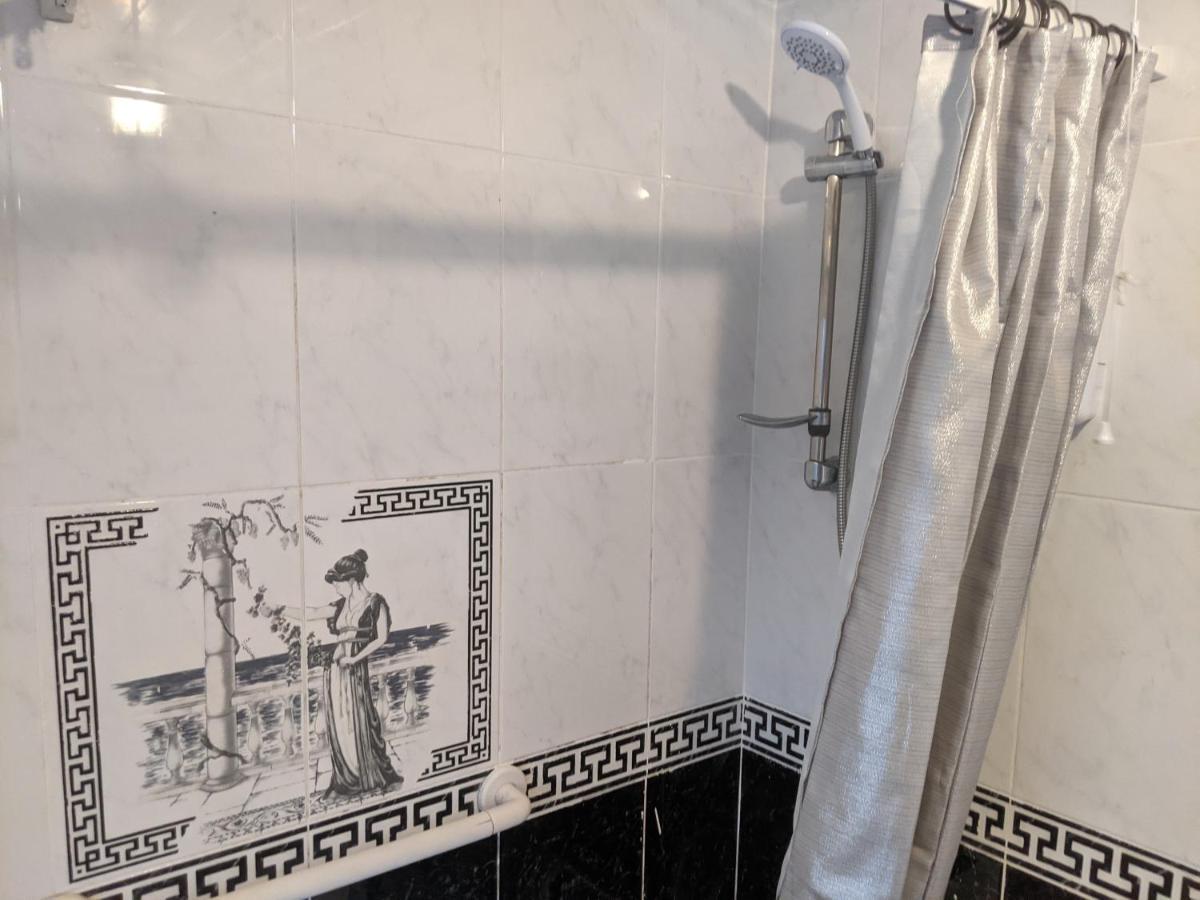 Fieldside View Sleeps 7 Village Near Whitby Sleights المظهر الخارجي الصورة